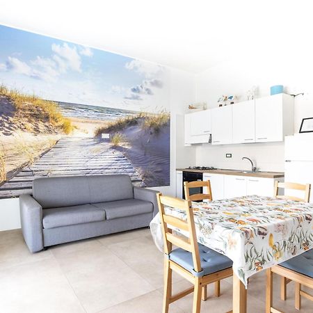 La Casa Di Zia Dedera Apartment Torre Santa Sabina Luaran gambar