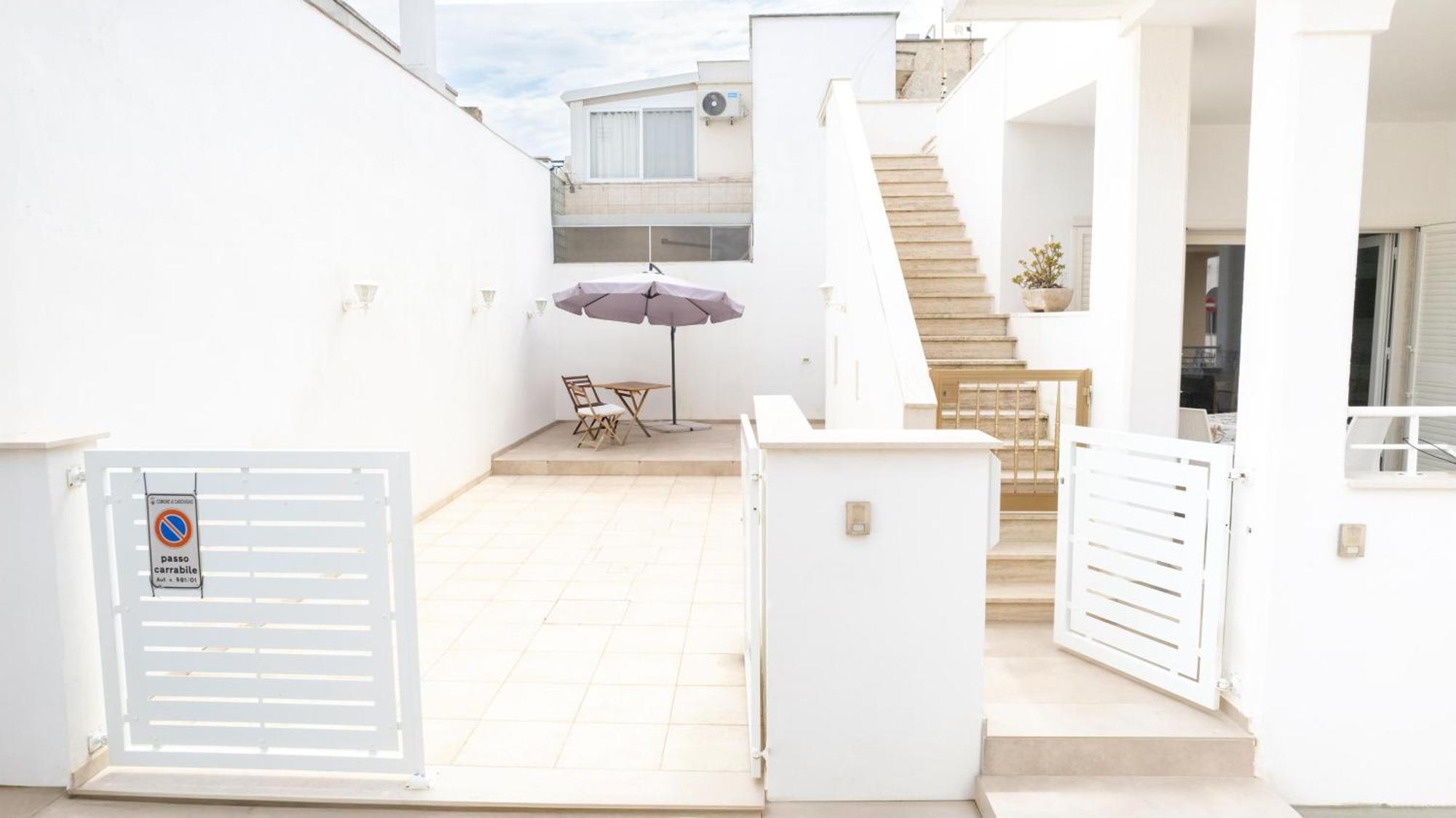 La Casa Di Zia Dedera Apartment Torre Santa Sabina Luaran gambar