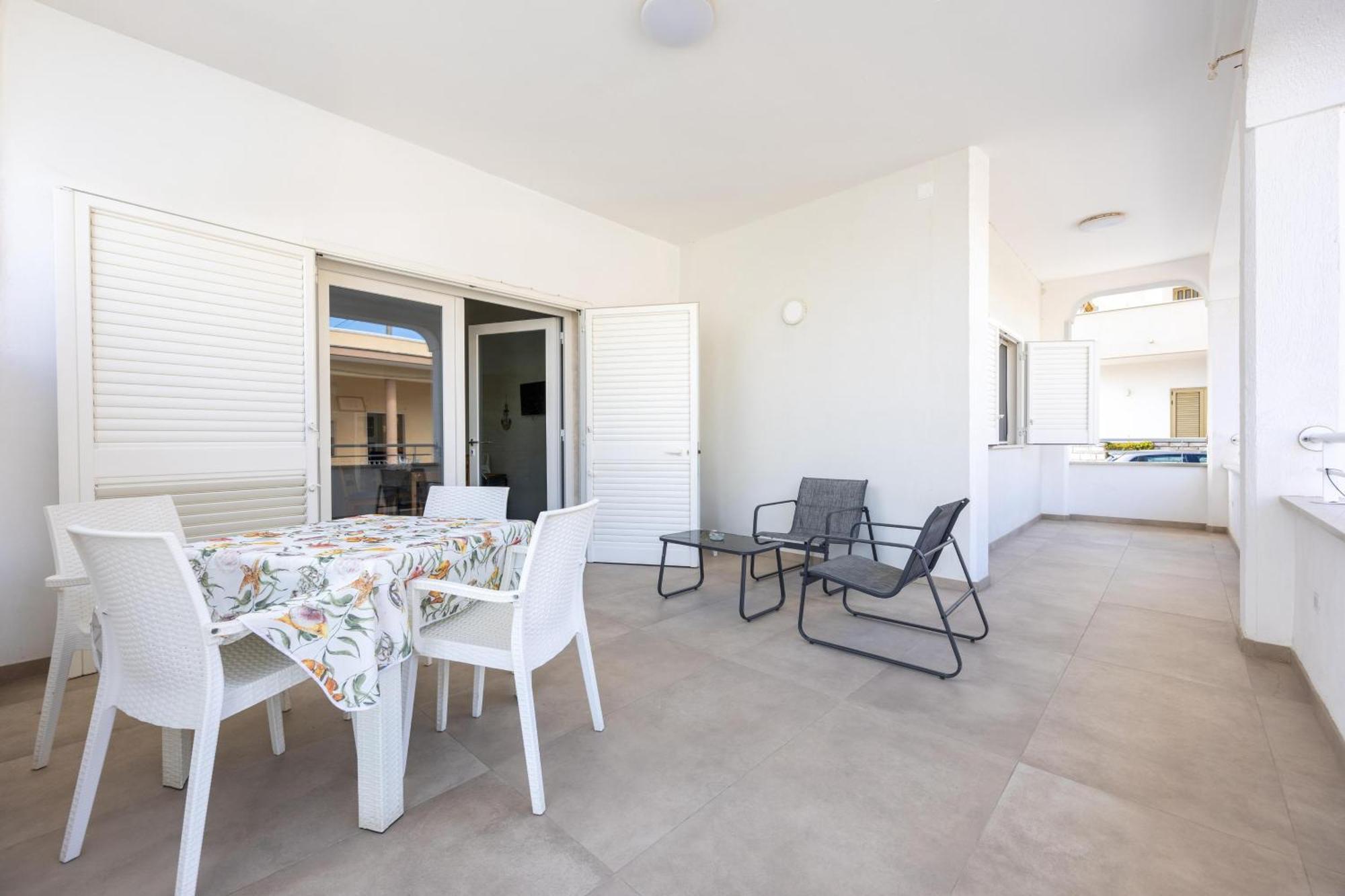 La Casa Di Zia Dedera Apartment Torre Santa Sabina Luaran gambar
